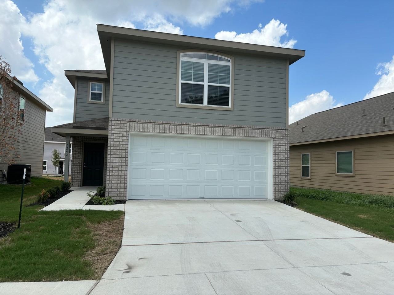 2242 Dry Moss Way - Photo 3 of 21