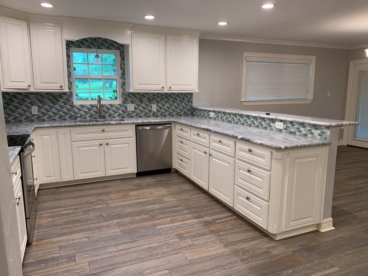 839 Maxey Rd - Photo 3 of 20