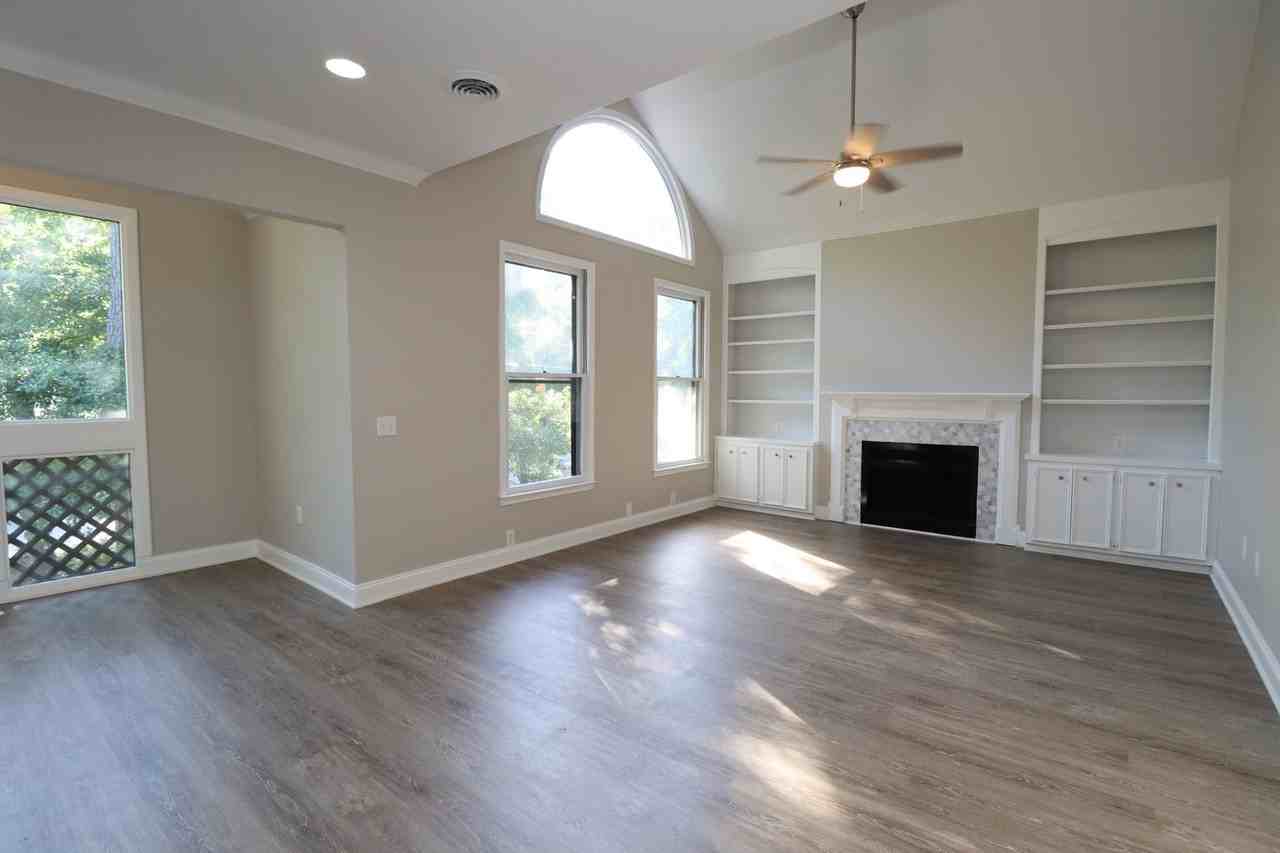 3915 W Buchanan Dr - Photo 3 of 24