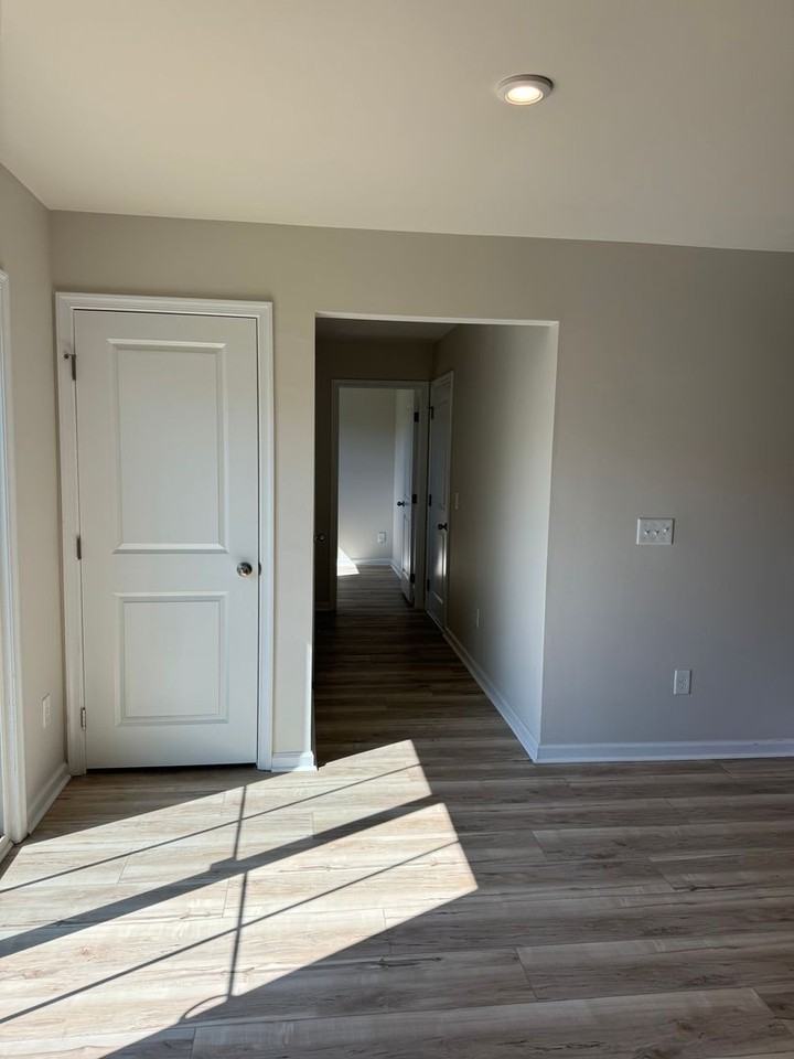 8 Castlebrook Dr - Photo 6 of 28