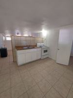 featured image of 206 N 1st St