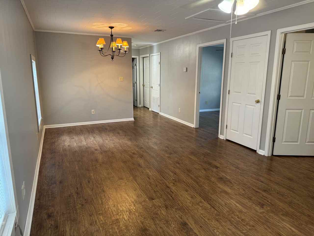 405 E Spruce St #NA - Photo 2 of 7