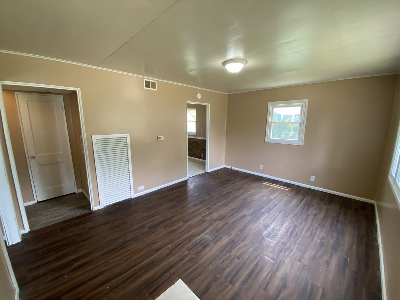 225 Grace St #NA - Photo 3 of 12