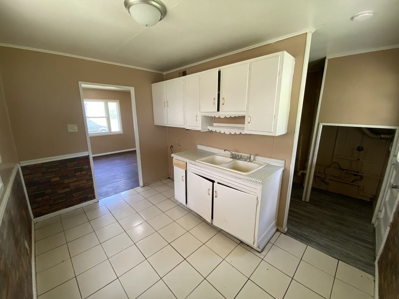 225 Grace St #NA - Photo 5 of 12