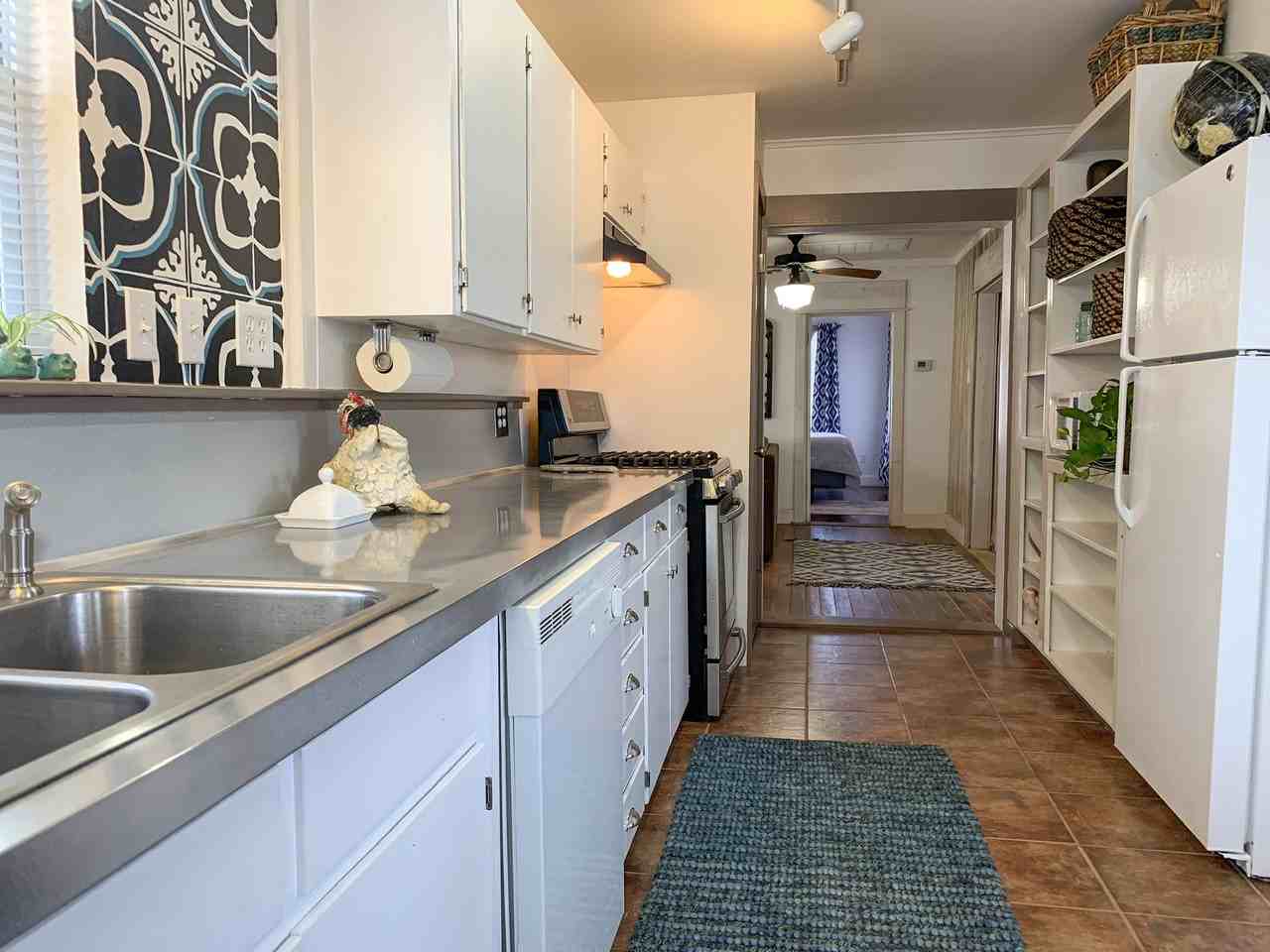129 E Mountain St #NA - Photo 4 of 11