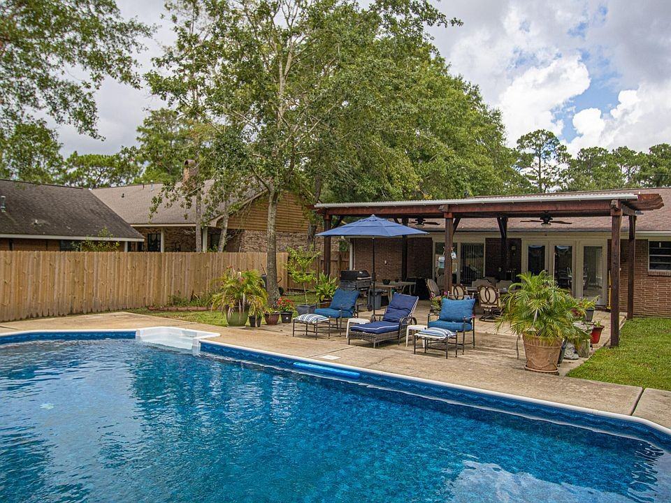 33 56th St #NA - Photo 2 of 23