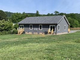 featured image of 105 Leslies Home Dr #105