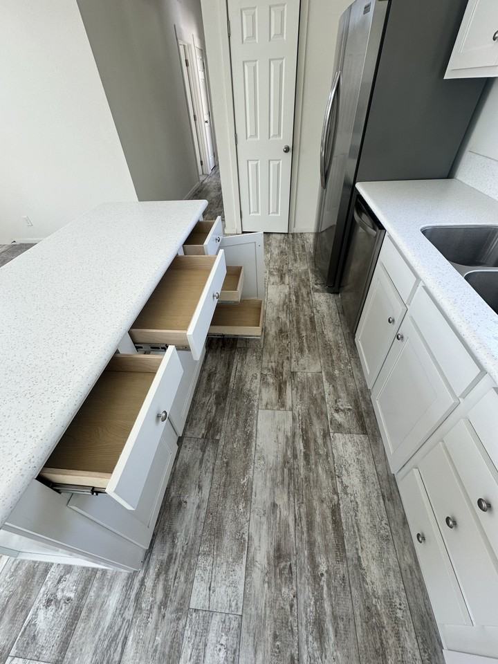 2222 1/2 Monte Vista Dr #NA - Photo 3 of 35