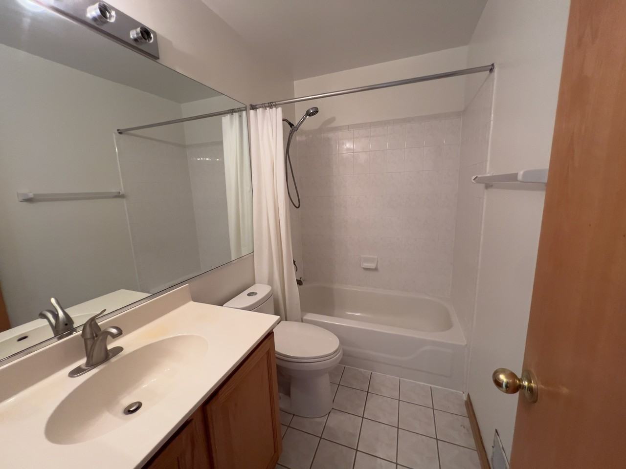 1167 Windham Ln #1167 - Photo 2 of 24