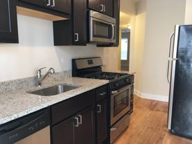1106 W Balmoral Ave #2 - Photo 1 of 1