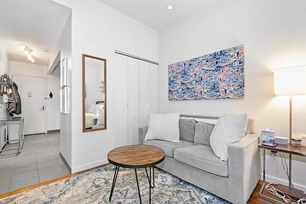 Wall Street Ct #503 - Photo 2 of 17