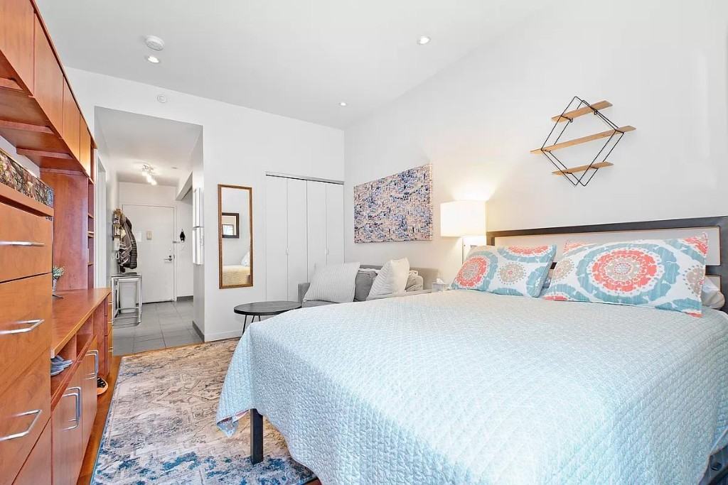 Wall Street Ct #503 - Photo 4 of 17