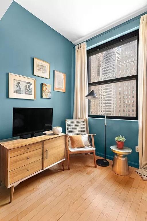 West St #14K - Photo 3 of 20