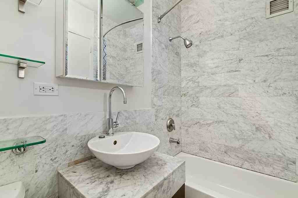 Wall Street Ct #908 - Photo 3 of 7