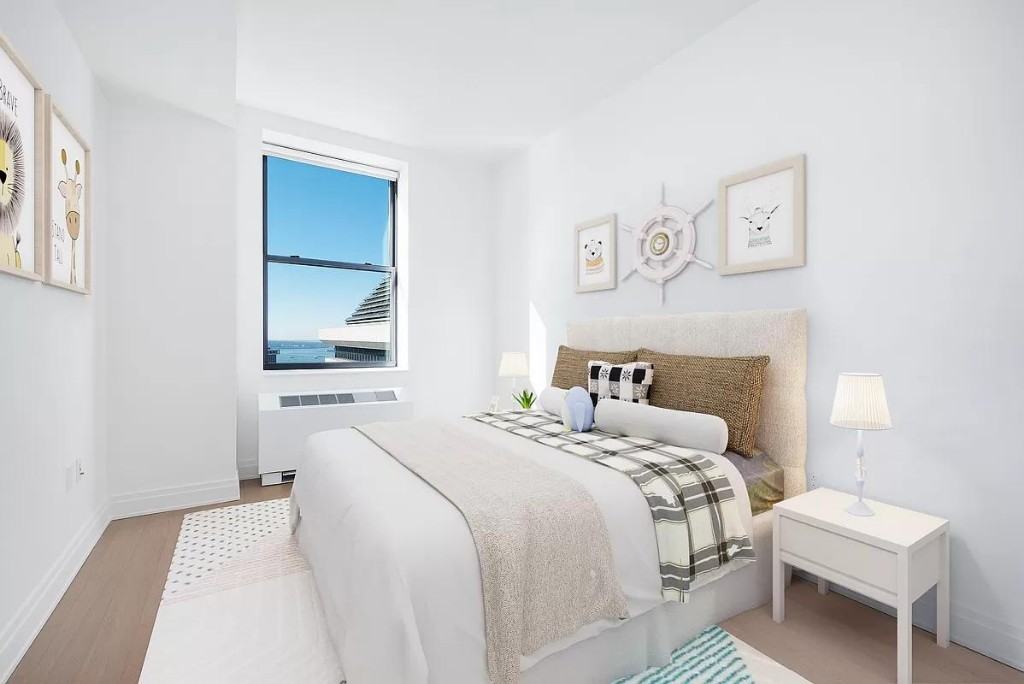 Pine St - Photo 3 of 20