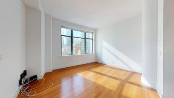 featured image of Greenwich St #11A