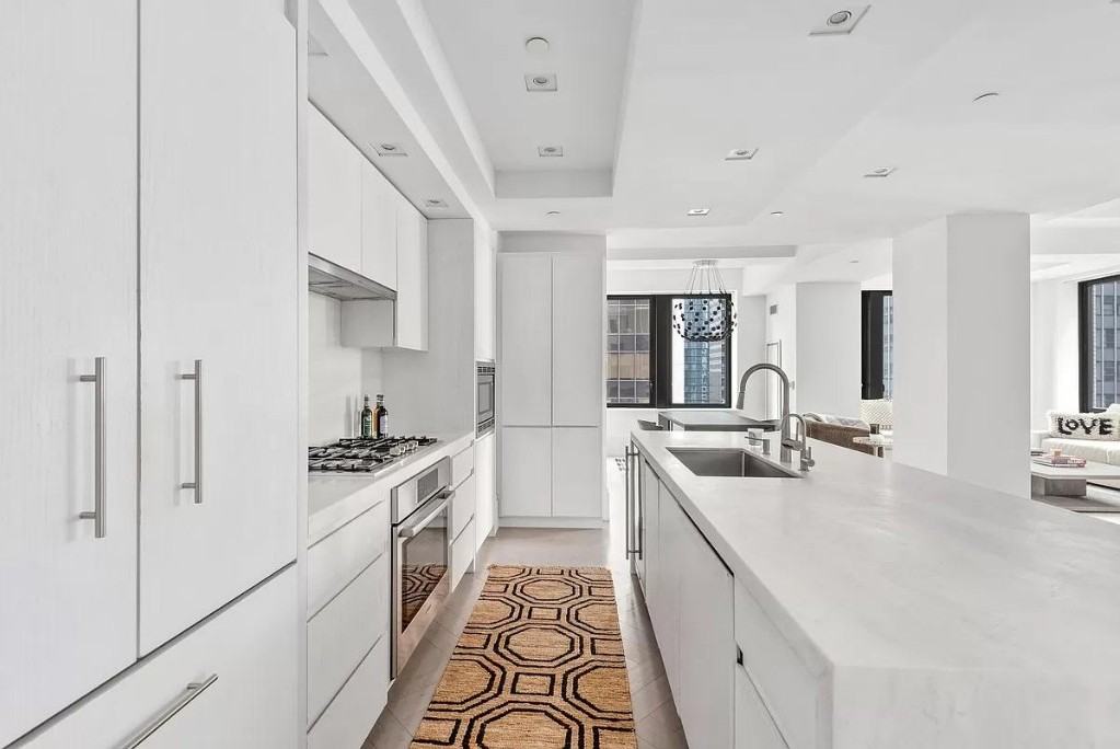 Wall St #19B - Photo 3 of 12