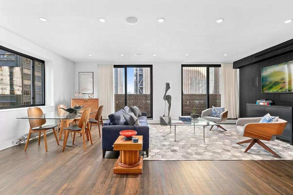 Broadway #PHC - Photo 3 of 17