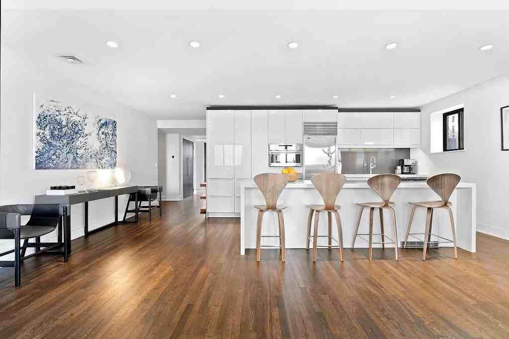 Broadway #PHC - Photo 5 of 17