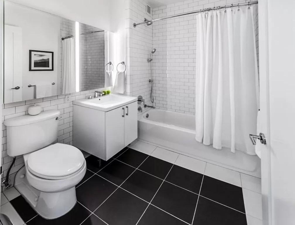 Pine St #1124 - Photo 4 of 20