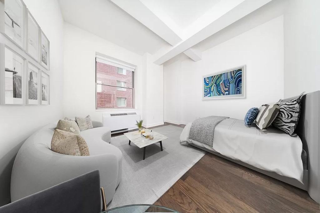 John St #2014 - Photo 2 of 12