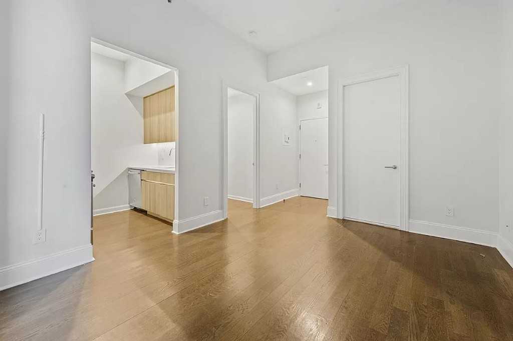 Park Row #6F2 - Photo 4 of 7