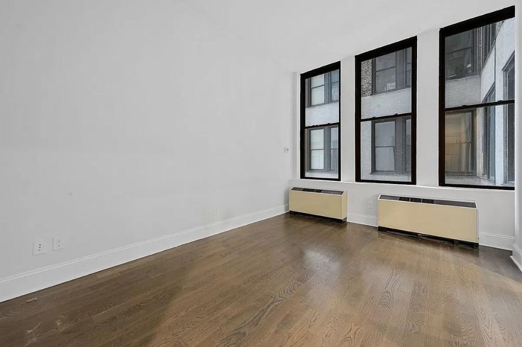 Park Row #6F2 - Photo 3 of 7