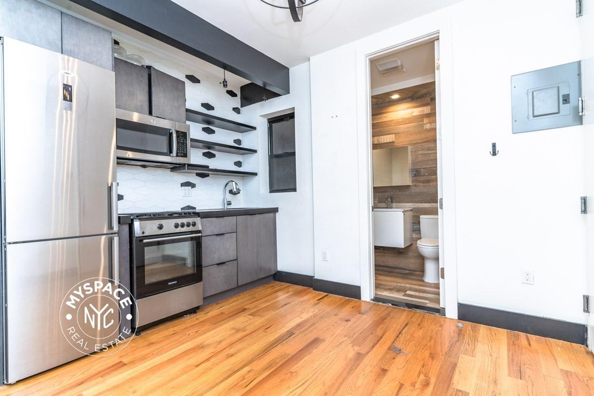 277 Irving Ave #2F - Photo 2 of 7