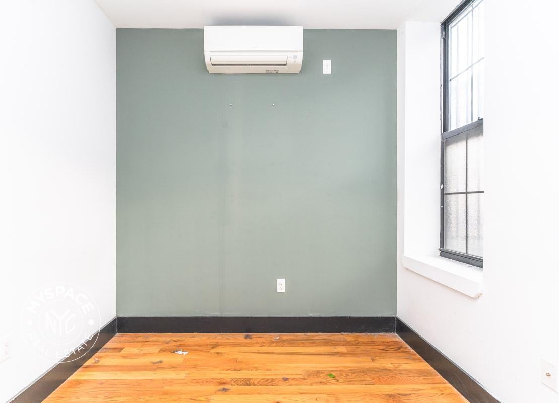 277 Irving Ave #2F - Photo 3 of 7