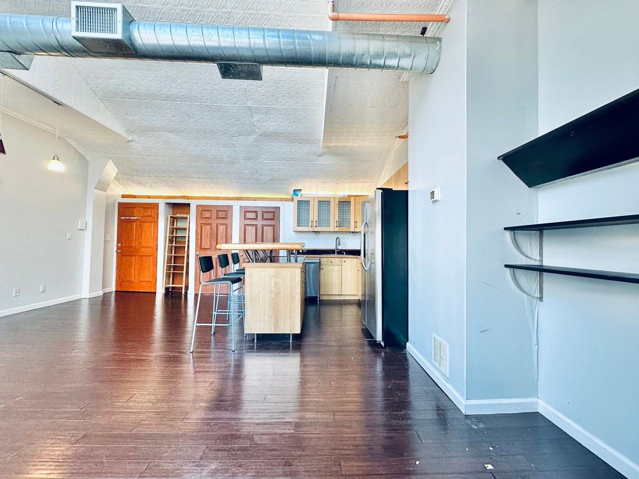 831 Chapel Street - Photo 5 of 22