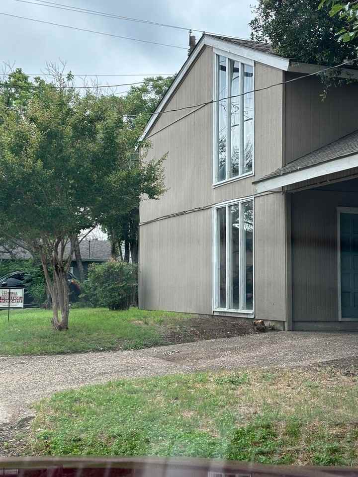 2601 Wayside Avenue - Photo 2 of 30