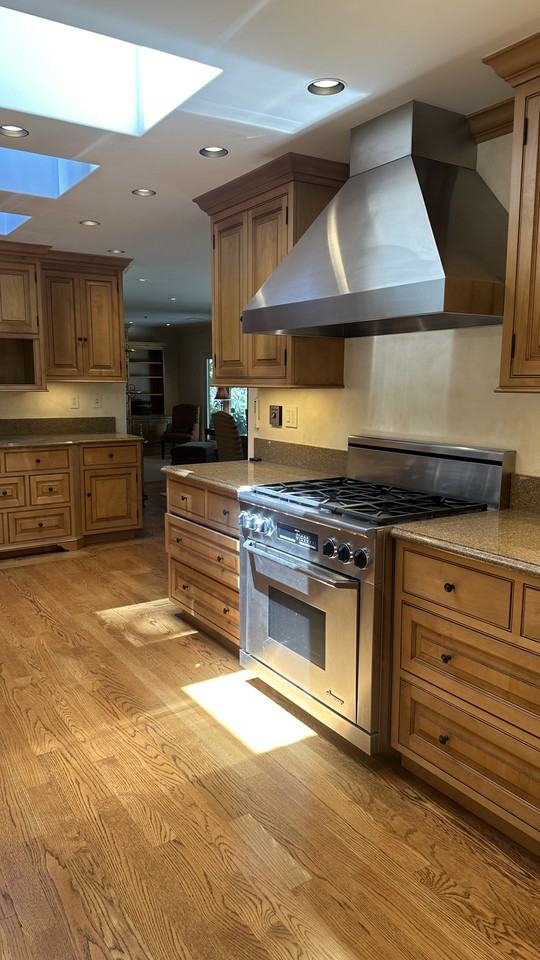 308 Alberta Way - Photo 3 of 46
