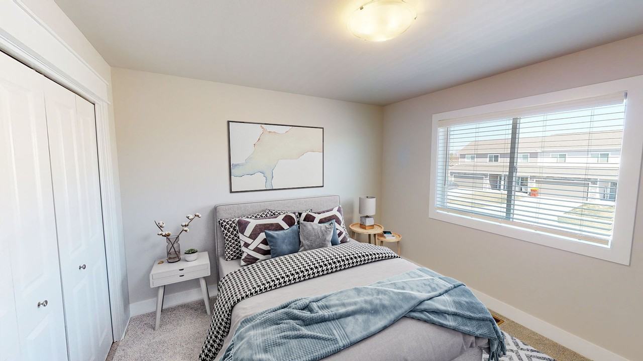 506 Balsam Dr - Photo 4 of 12