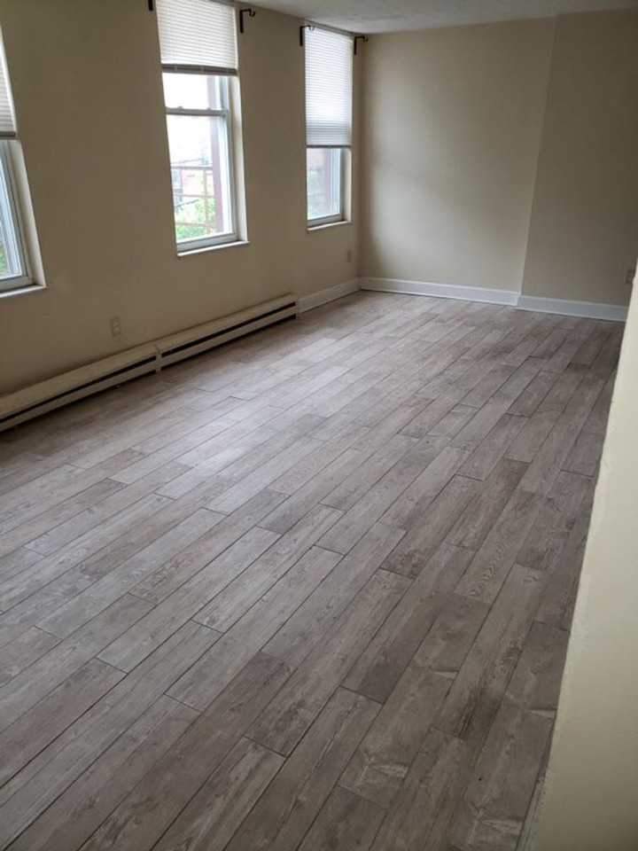 121 Mulberry - Photo 3 of 6