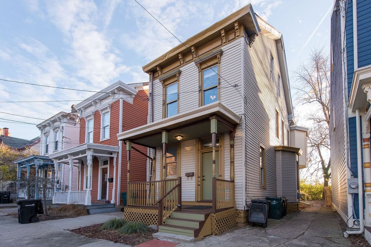 4160 Lakeman St - Photo 5 of 46