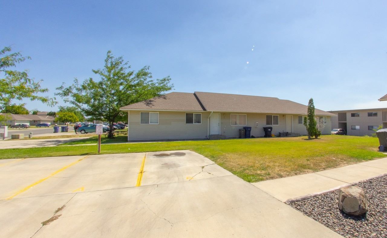 1006 East 19th Avenue - Photo 2 of 33