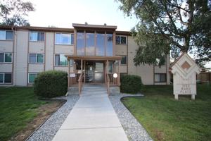 featured image of 3100 Ward Pl #15