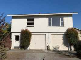 featured image of 221 Anita St