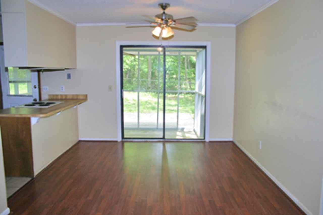 407 Harleston Rd - Photo 7 of 18