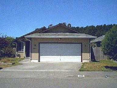 1401 Silverado Ave - Photo 2 of 9