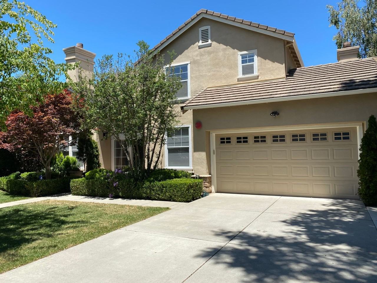 39 E Portola Ave - Photo 4 of 26