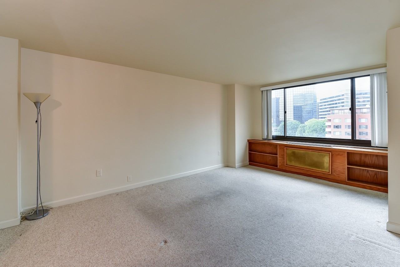 1021 Arlington Blvd #1146 - Photo 5 of 34