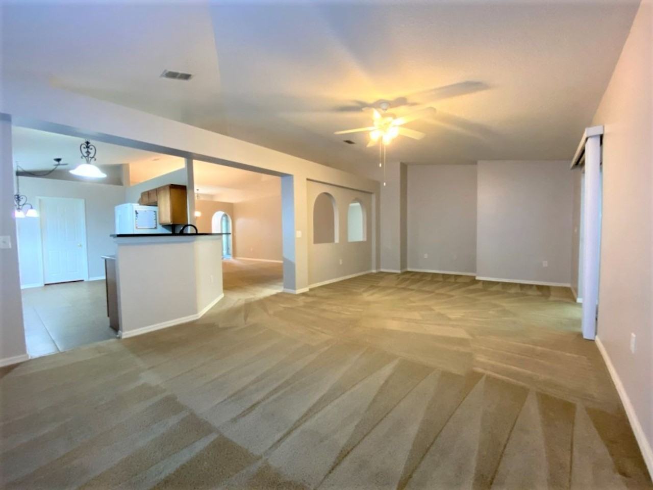 3905 Sunset Cove Dr - Photo 7 of 15