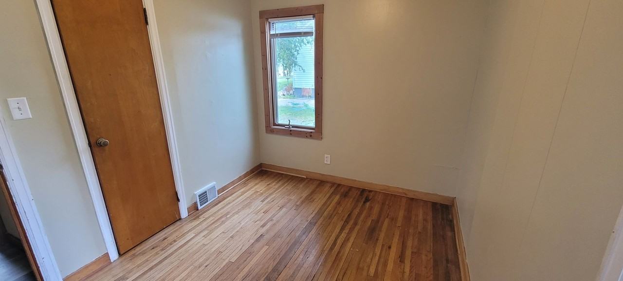 1424 America Ave Nw - Photo 5 of 14
