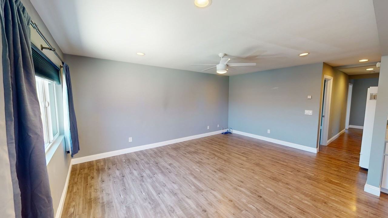 1024 12th St - Photo 2 of 15