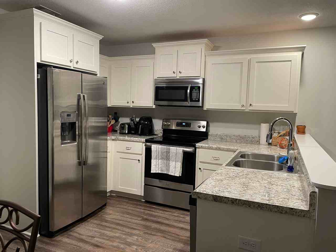 6038 Virginia Pine Ave - Photo 7 of 13