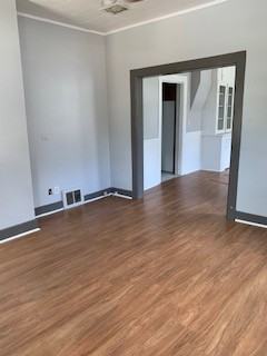 619 Plainfield Rd - Photo 4 of 12
