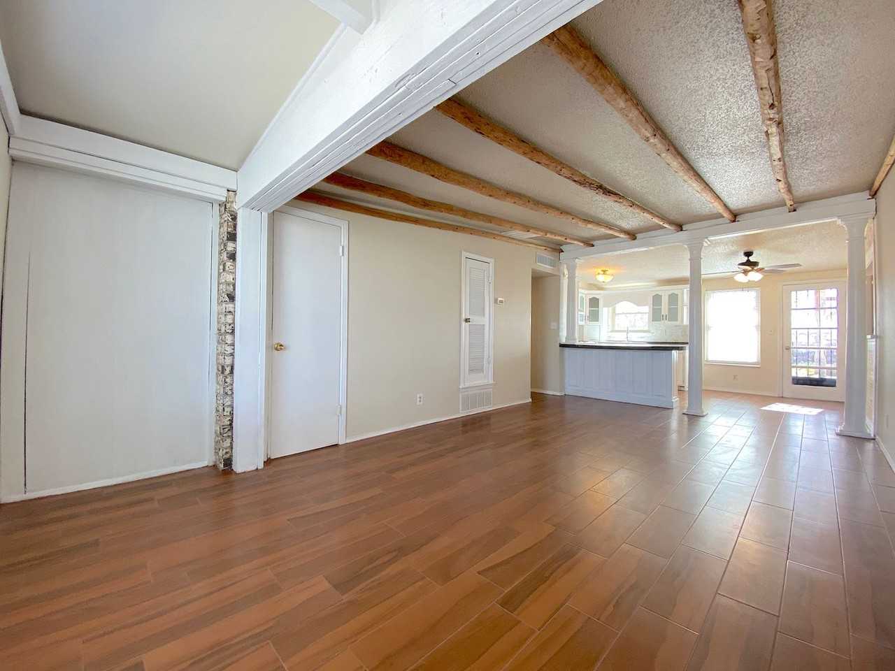 290 Limonite Cir - Photo 3 of 30