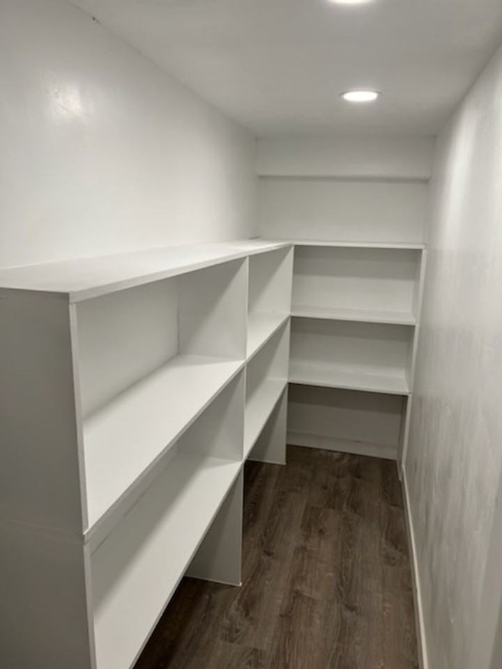 780 N Lauritzen St - Photo 3 of 8