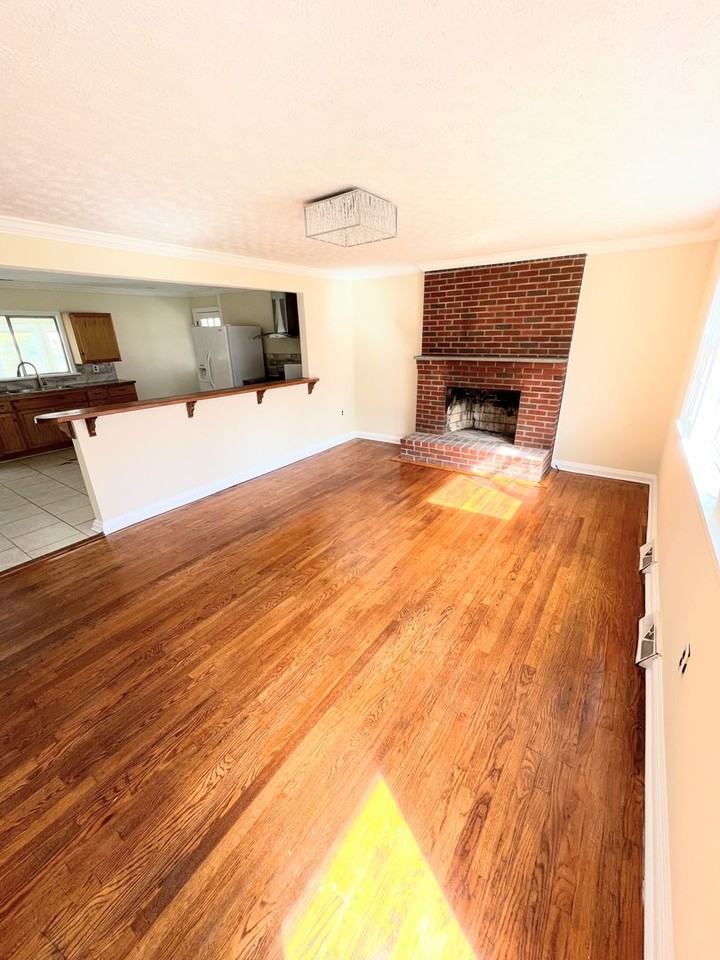 115 Beverly Hills Cir - Photo 3 of 17